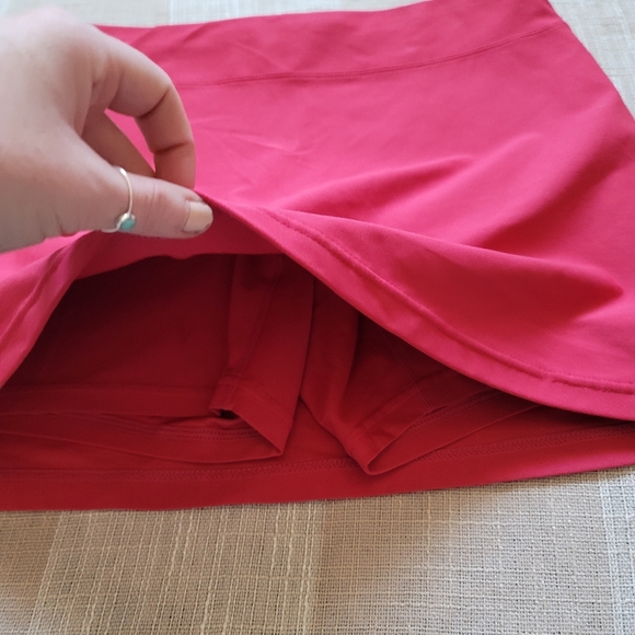 EUC Nike Dri Fit Skort - Picture 3 of 6